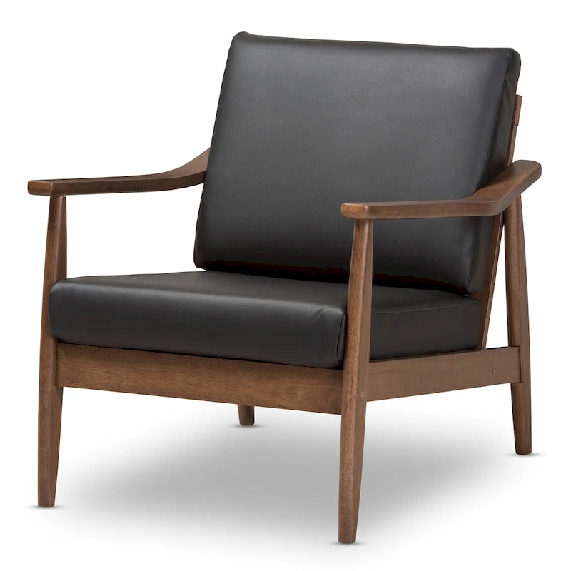 Fauteuil de salon mi-century avec pieds en bois massif et assise rembourrée