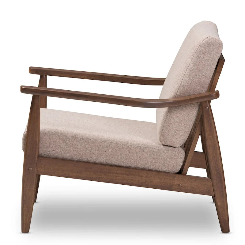 Fauteuil de salon mi-century avec pieds en bois massif et assise rembourrée