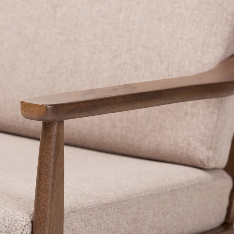 Fauteuil de salon mi-century avec pieds en bois massif et assise rembourrée