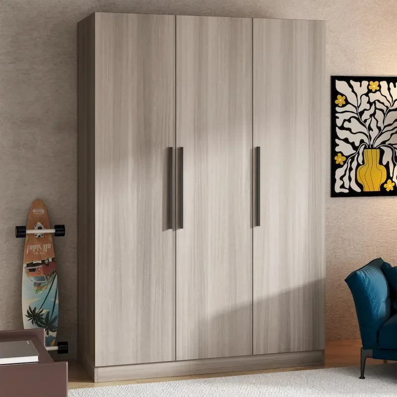 Armoire de rangement à trois portes, 70 H x 47,2 L, en blanc