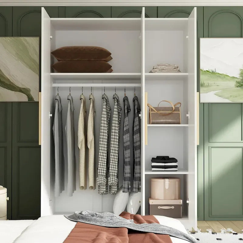 Armoire de rangement à trois portes, 70 H x 47,2 L, en blanc
