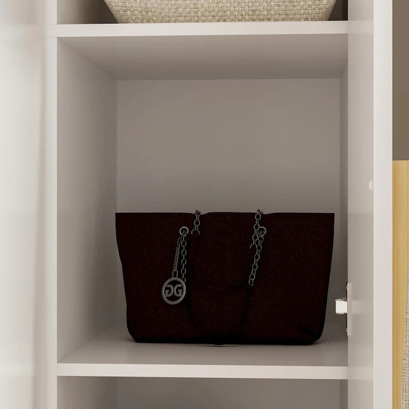 Armoire de rangement à trois portes, 70 H x 47,2 L, en blanc