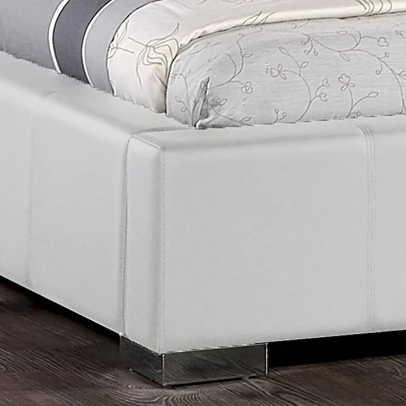 Lit plateforme queen-size moderne blanc avec tête de lit capitonnée