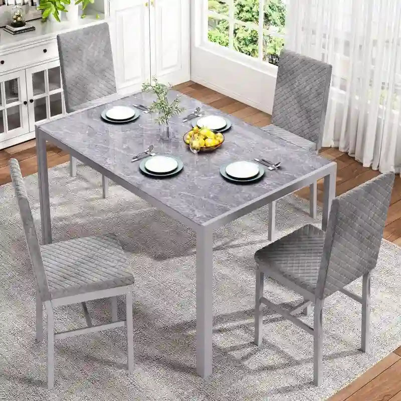 Table de salle à manger moderne avec plateau en verre trempé et chaises en cuir PU avec surpiqûres diamant