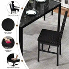 Table de salle à manger moderne avec plateau en verre trempé et chaises en cuir PU avec surpiqûres diamant